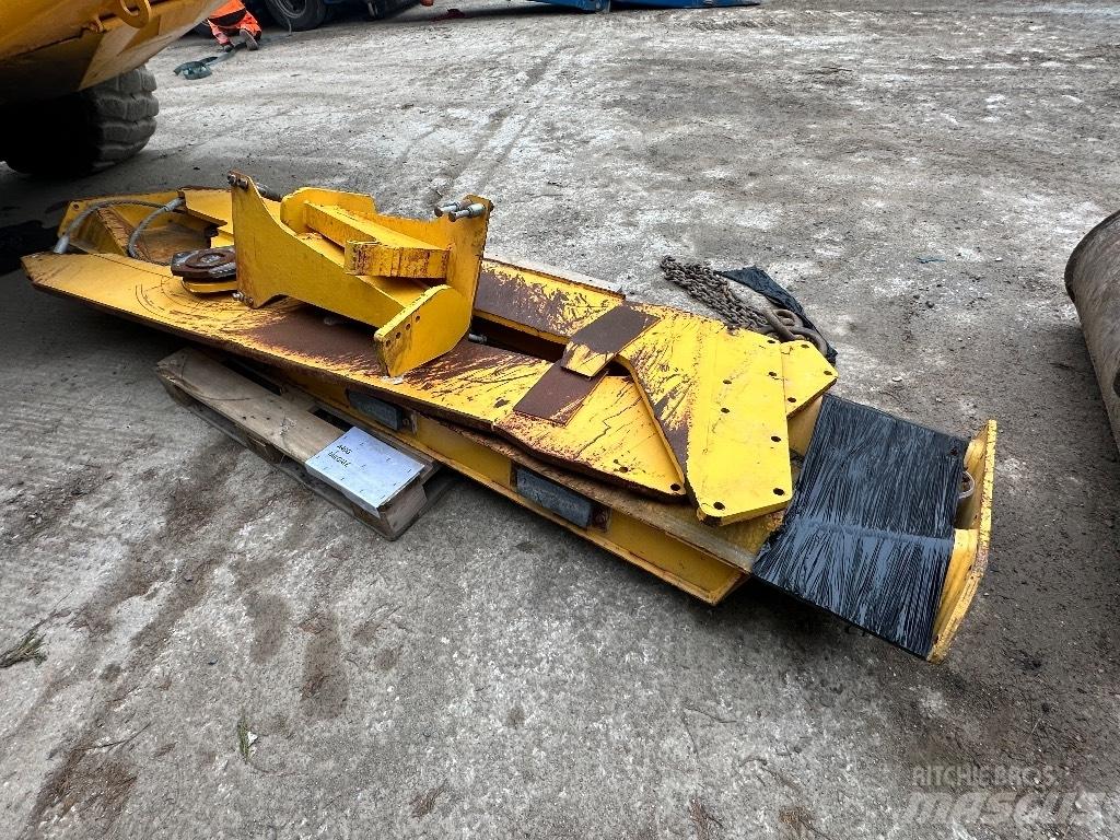 Volvo A40G Karjeriniai savivarčiai