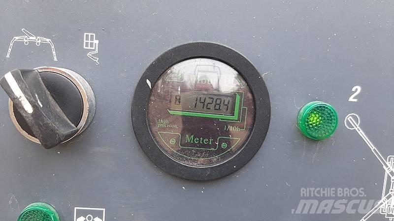 Bomag BW 125 AD4 Porinių būgnų volai