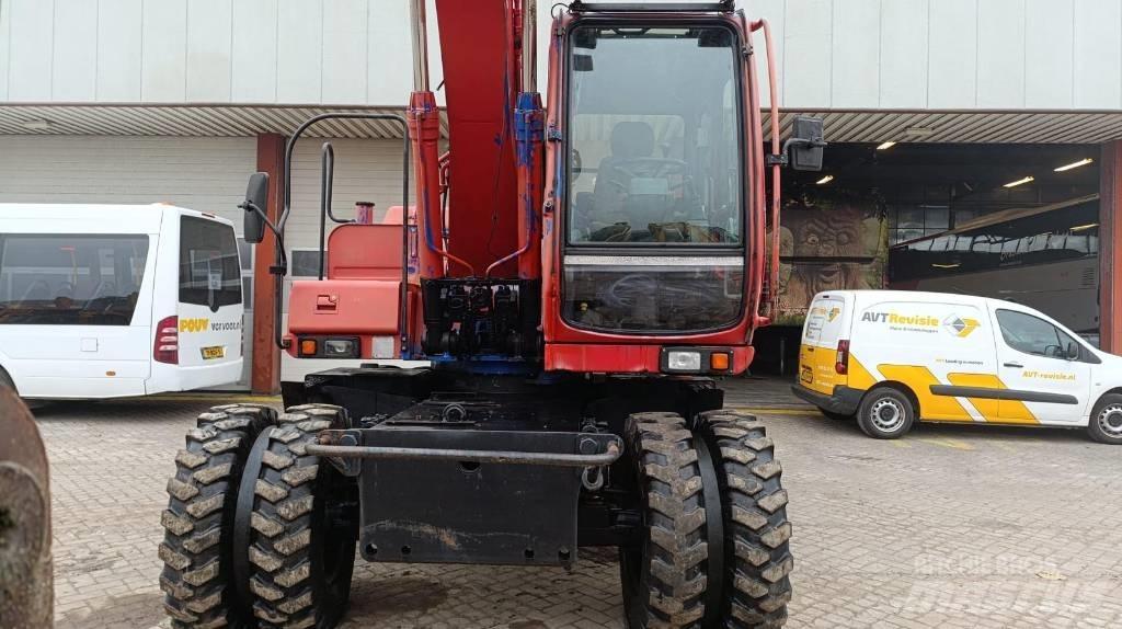 Fiat-Hitachi EX135W Ratiniai ekskavatoriai
