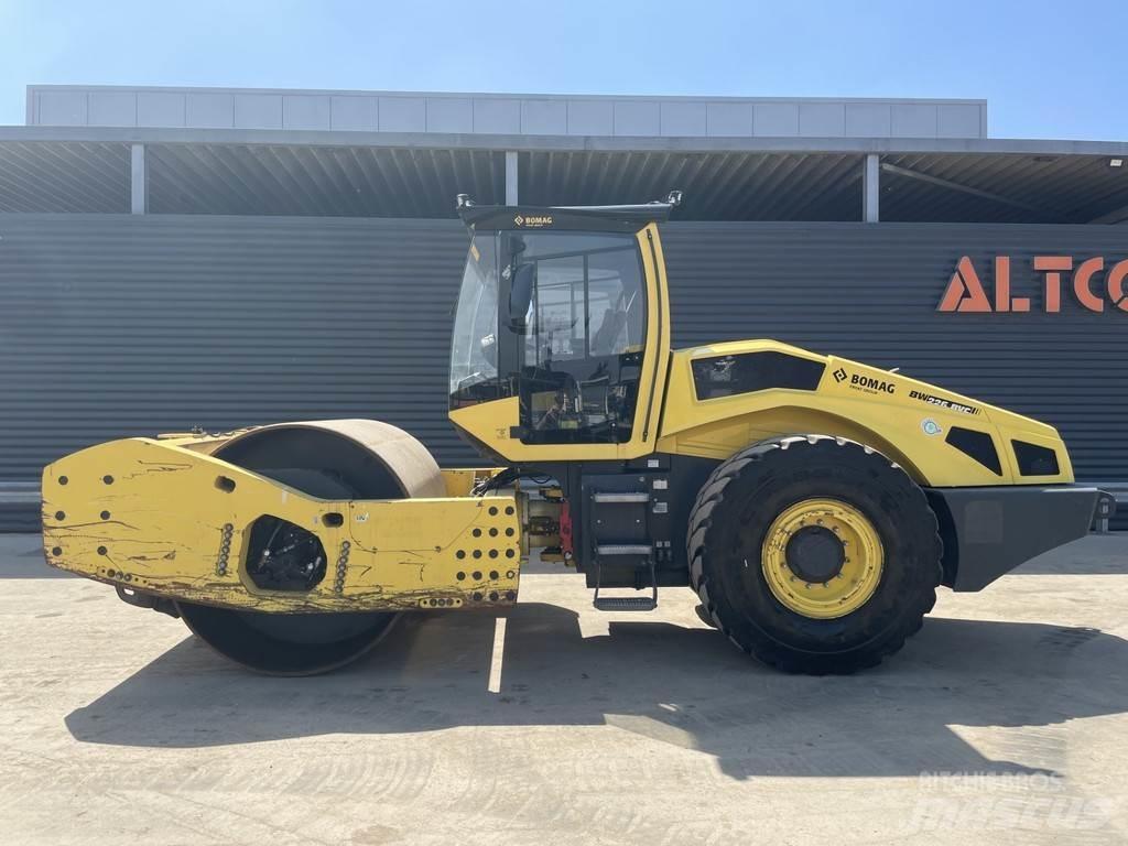 Bomag BW 226 BVC-5 Vieno būgno volai