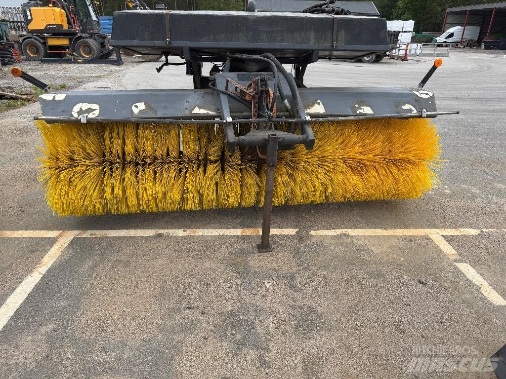  VilaKone HL  320/900 Šepečiai