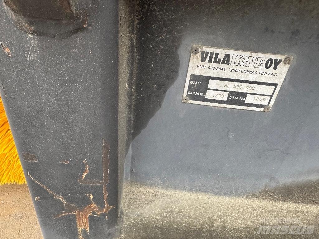  VilaKone HL  320/900 Šepečiai