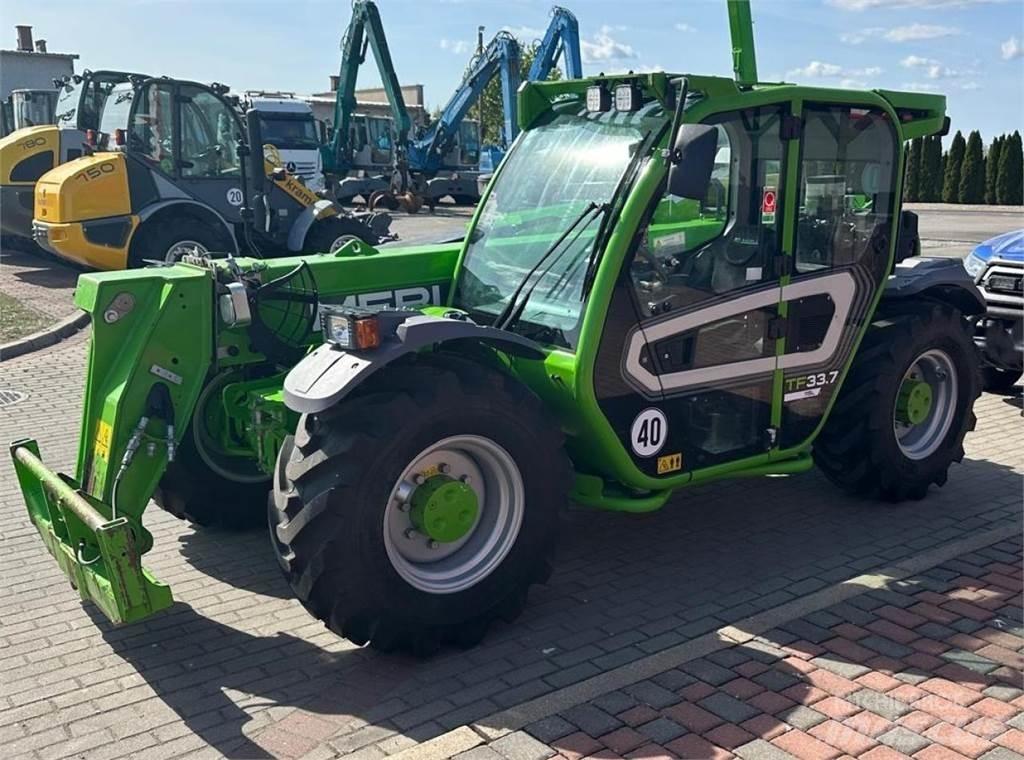 Merlo TF 33.7 Teleskopiniai keltuvai