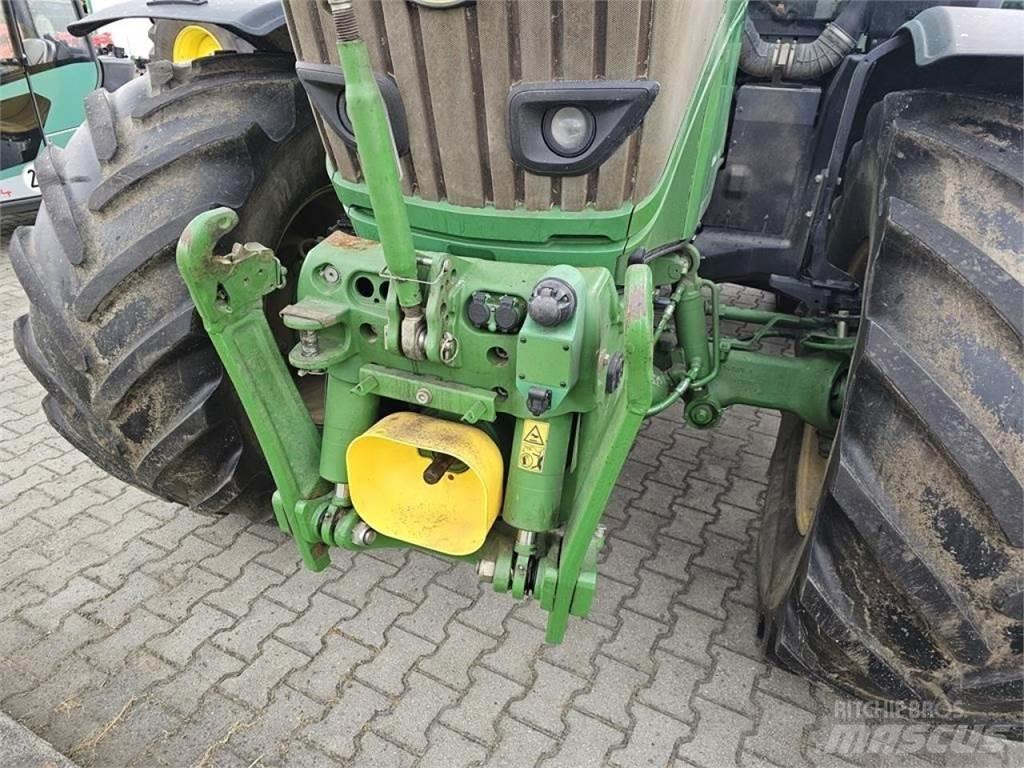 John Deere 6250 R Traktoriai