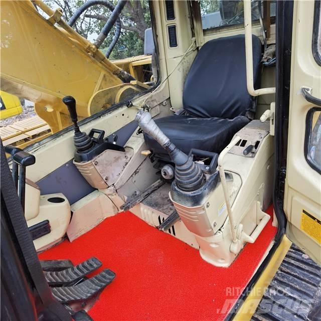 CAT 330B Vikšriniai ekskavatoriai