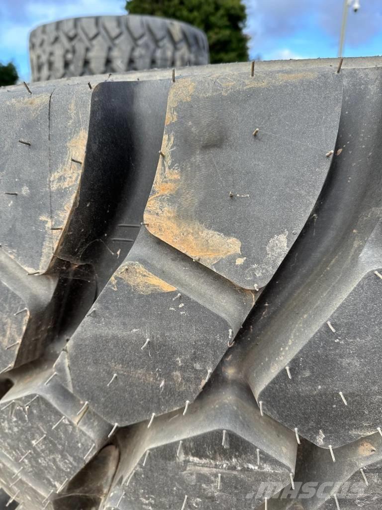  ROCK RADIAL 23.5R25 Padangos, ratai ir ratlankiai