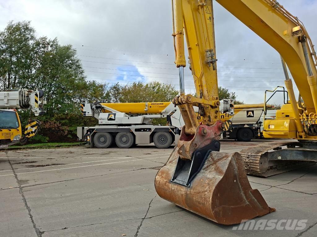 Komatsu HB 215 LC-3 Vikšriniai ekskavatoriai