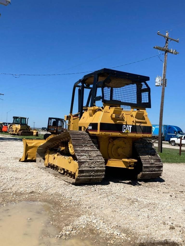 CAT Bulldozer D4H Vikšriniai buldozeriai