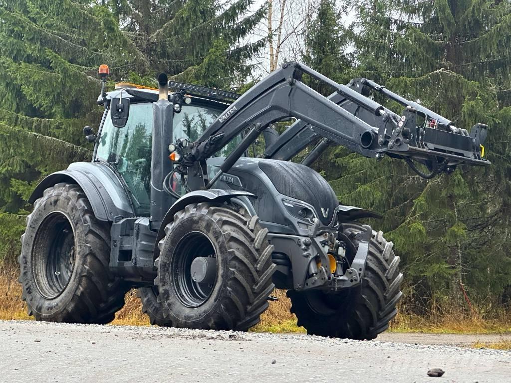 Valtra T 234 V Traktoriai