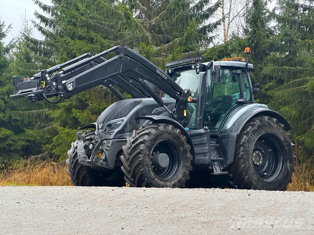 Valtra T 234 V Traktoriai
