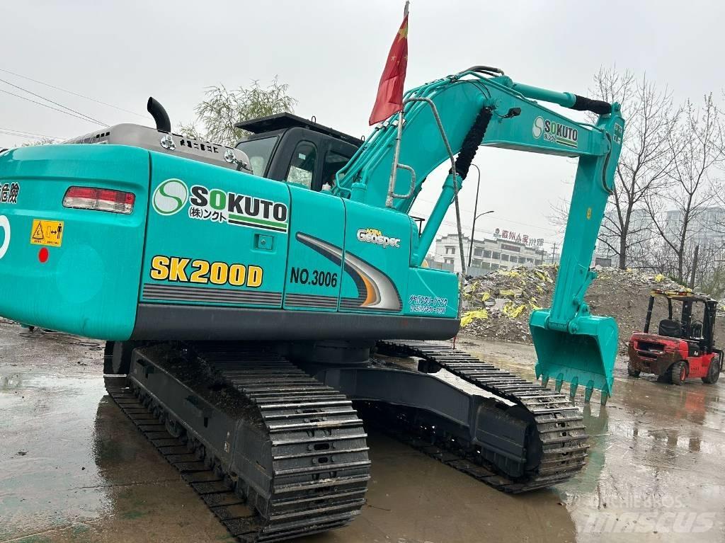 Kobelco SK200D Vikšriniai ekskavatoriai
