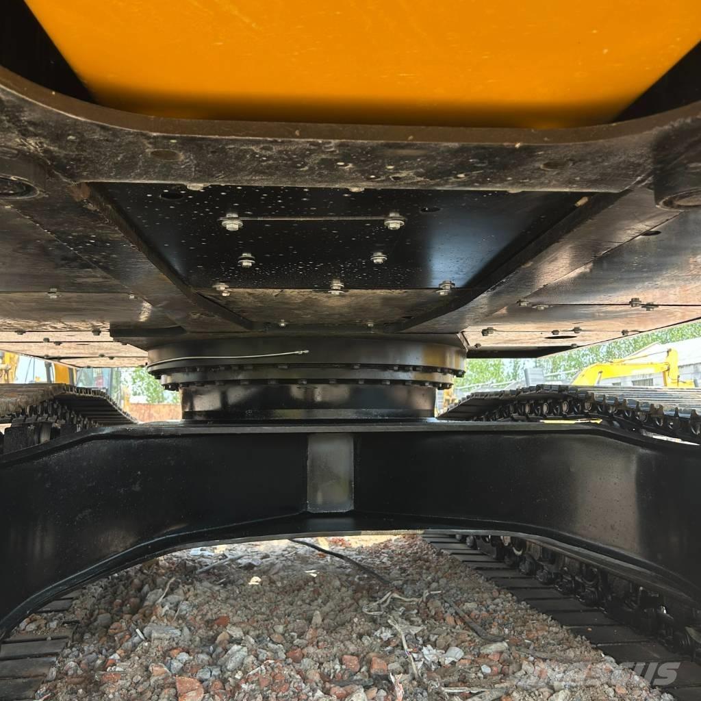  三一 235C Vikšriniai ekskavatoriai