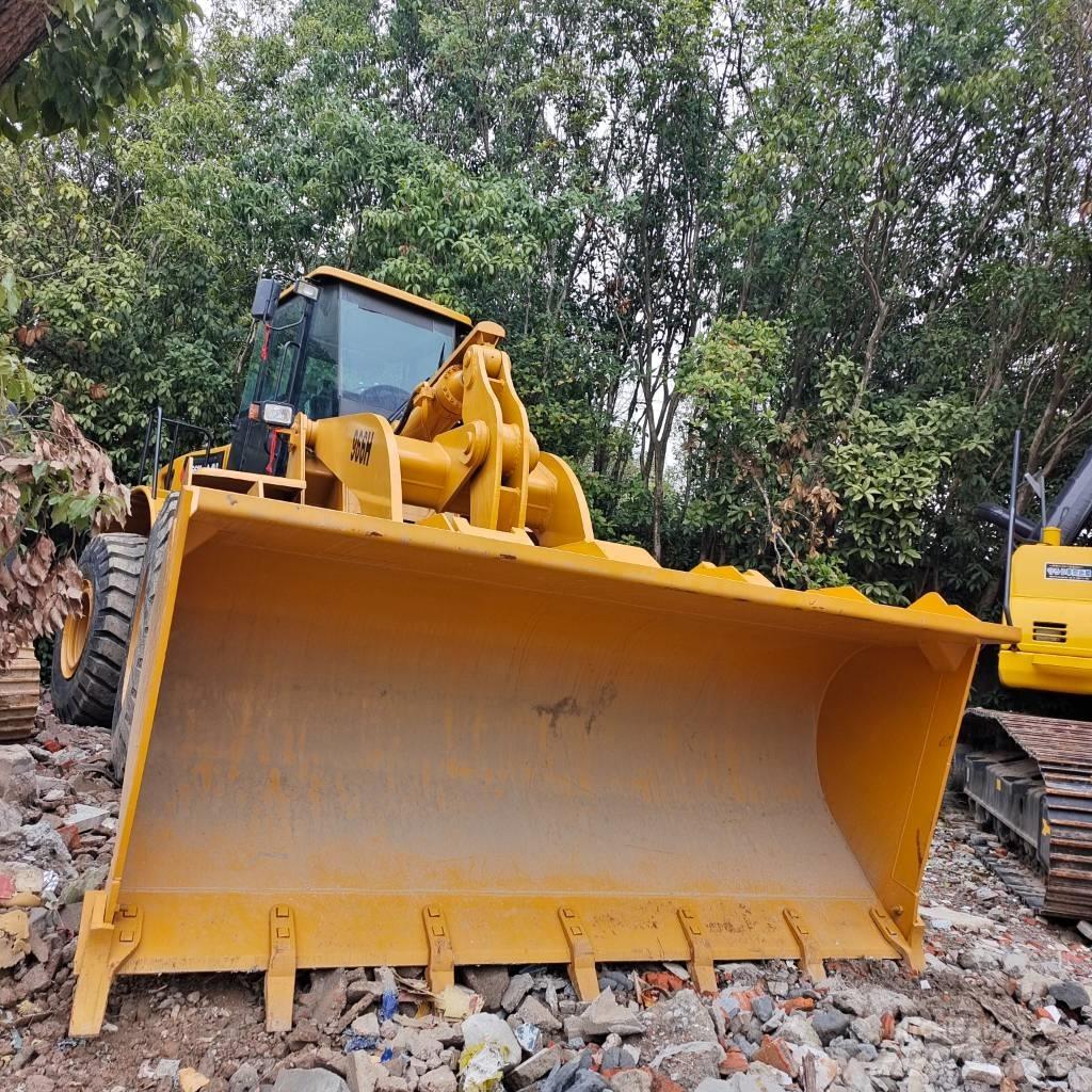CAT 966G Naudoti ratiniai krautuvai