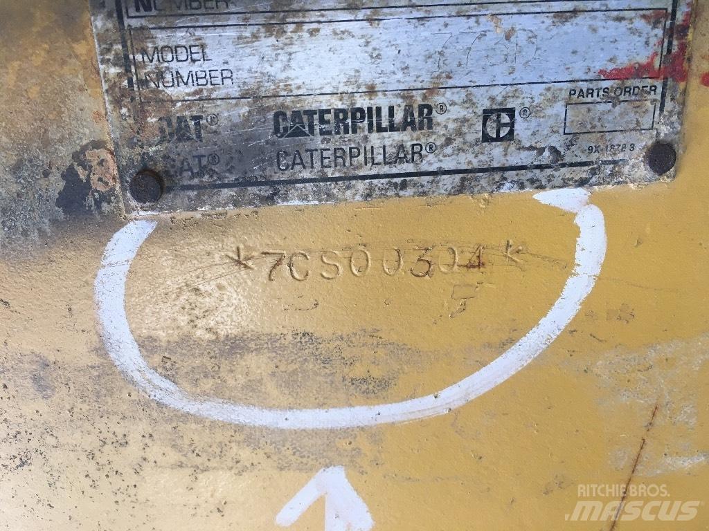 CAT 773D Atliekų išvežimo technika