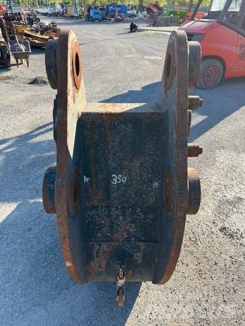 CAT 324 SZER 600 MM Tranšėjų kasimo technika