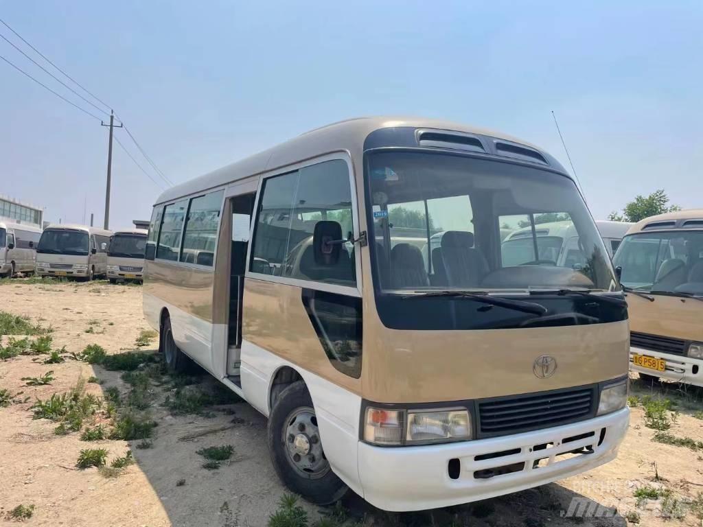 Toyota Coaster Tarpmiestiniai autobusai