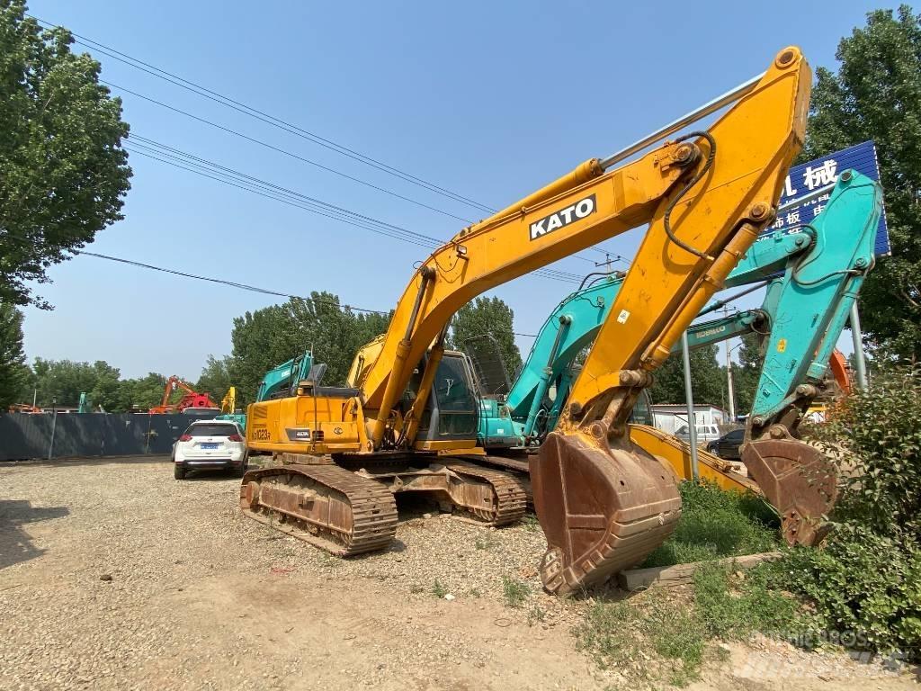 Kato HD 1023 R Vikšriniai ekskavatoriai