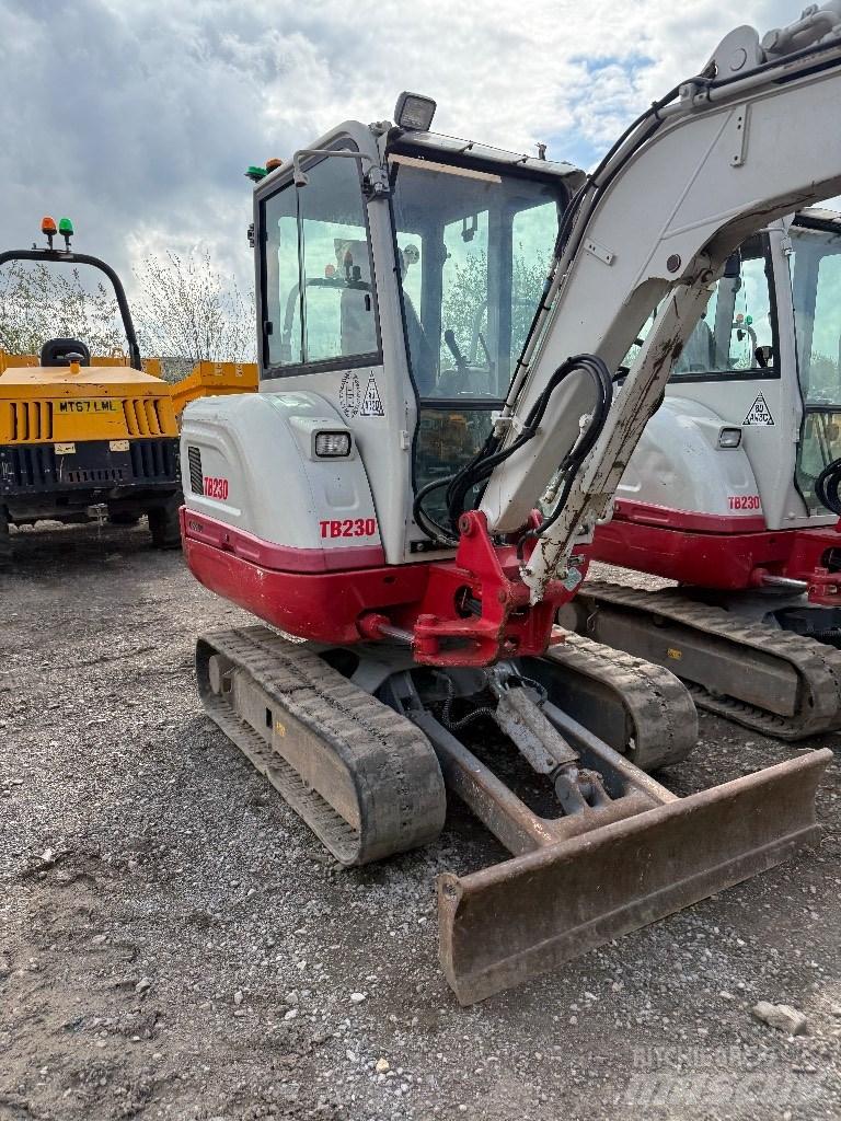 Takeuchi TB 230 Mini ekskavatoriai < 7 t