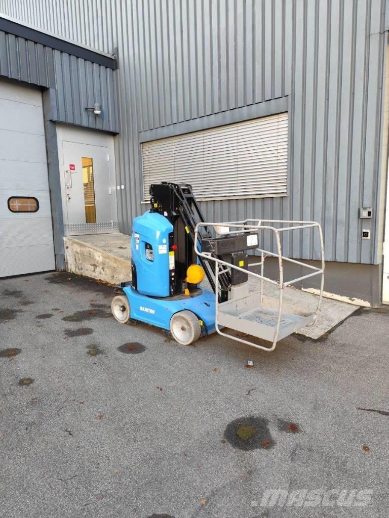 Manitou 100 VJR Vertikalūs stiebiniai keltuvai