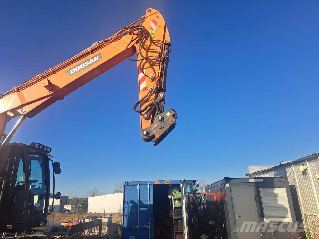 Doosan DX170W-5 Ratiniai ekskavatoriai