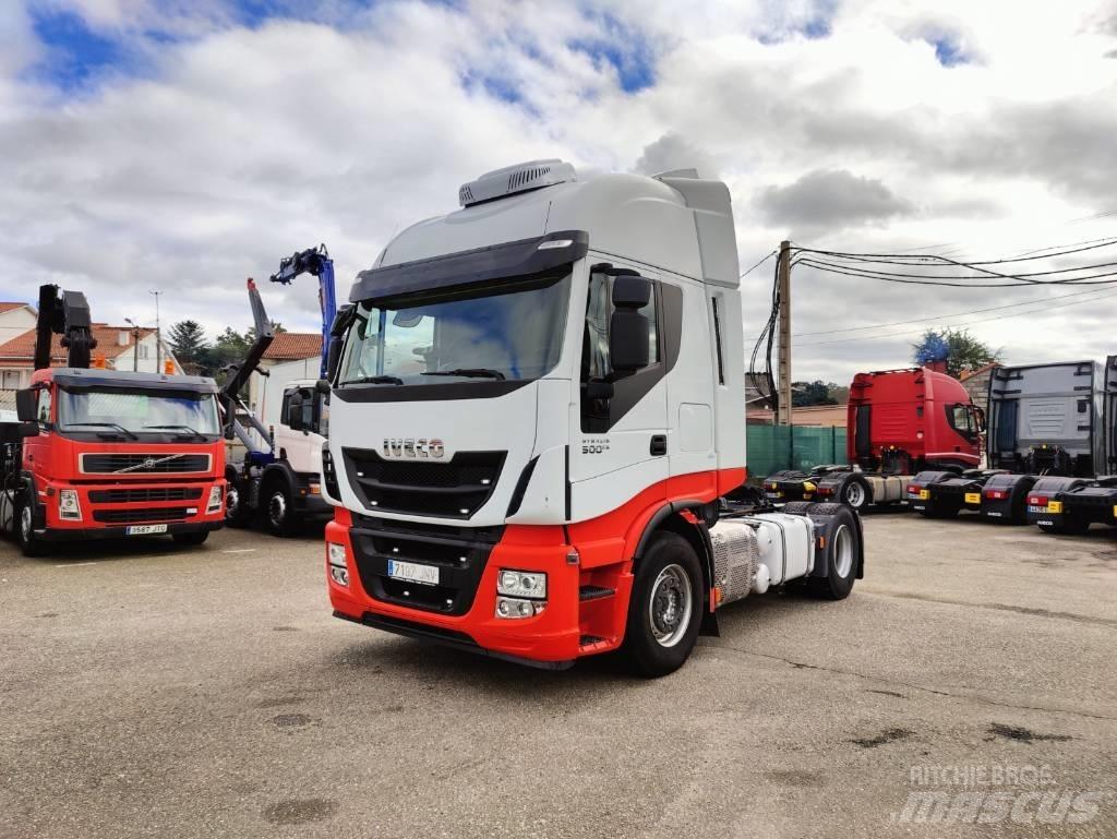 Iveco AS 440 S50 Naudoti vilkikai