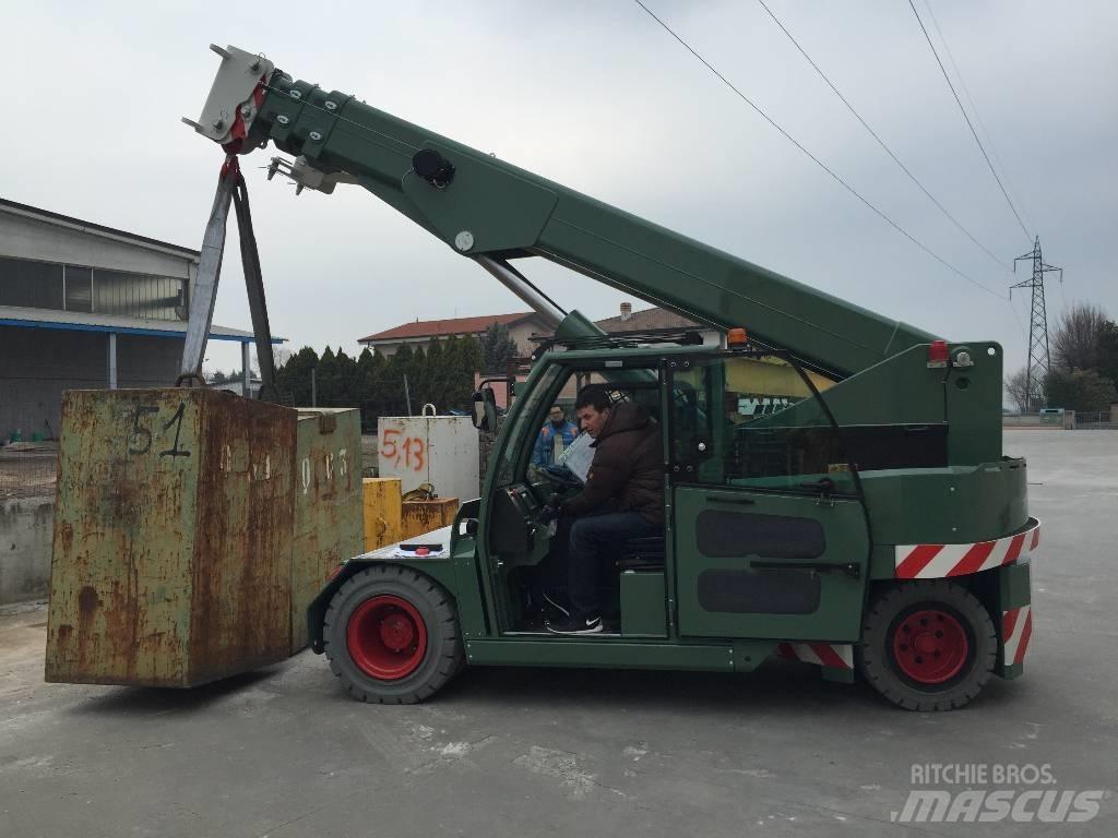 JMG MC 110 Mini kranai