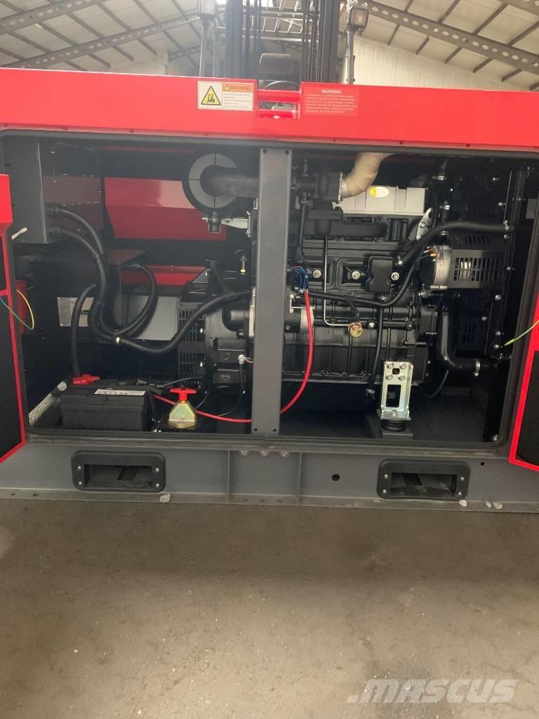 Ashita LG70 Dyzeliniai generatoriai