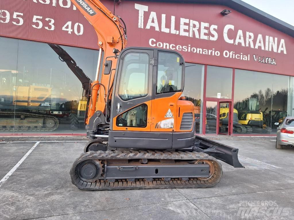 Doosan DX 80 R Vidutinės galios ekskavatoriai 7-12 t