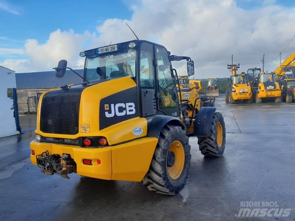 JCB TM 320 S Teleskopiniai krautuvai žemės ūkiui