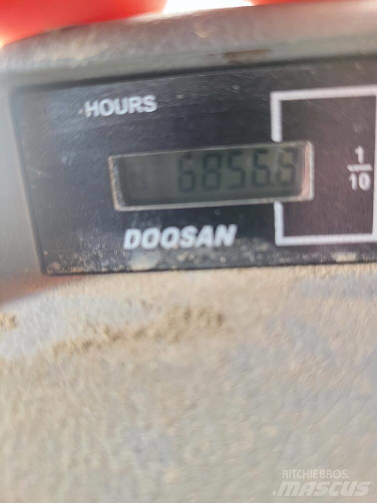 Doosan DX 180 LC Vikšriniai ekskavatoriai