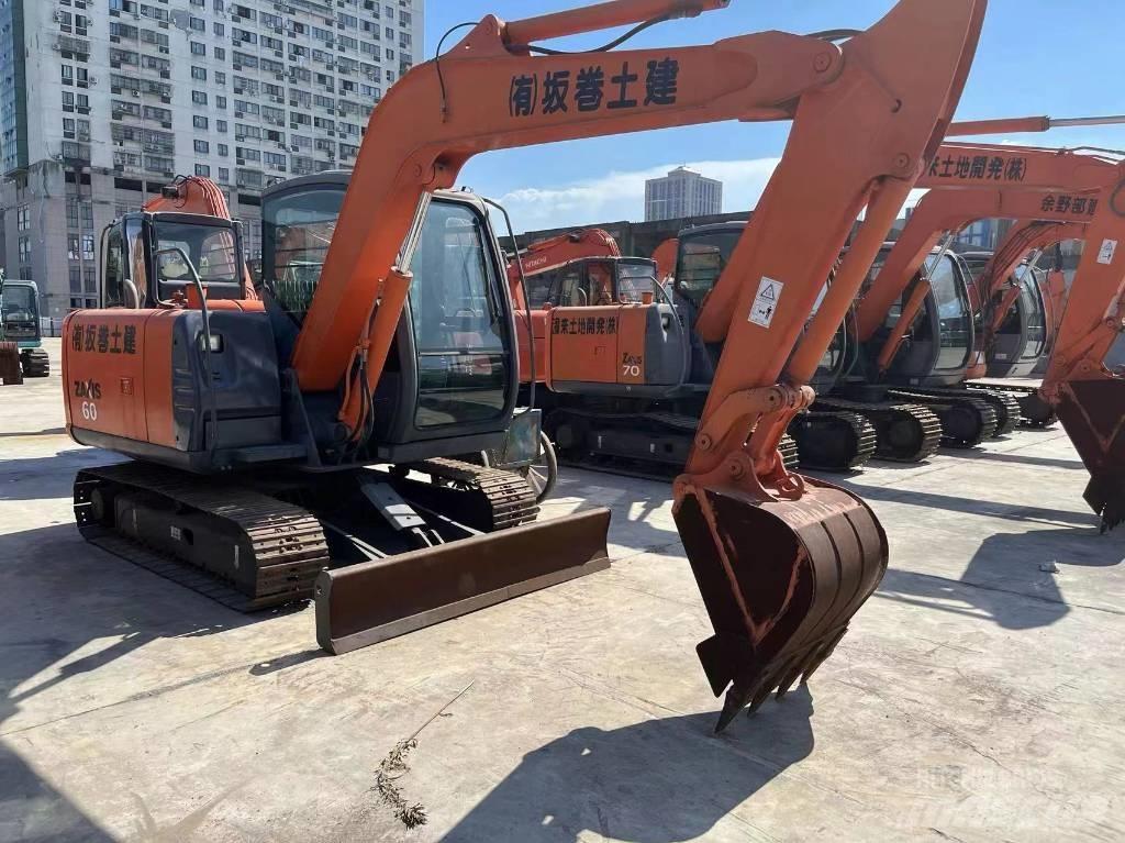 Hitachi ZX 60 Vikšriniai ekskavatoriai