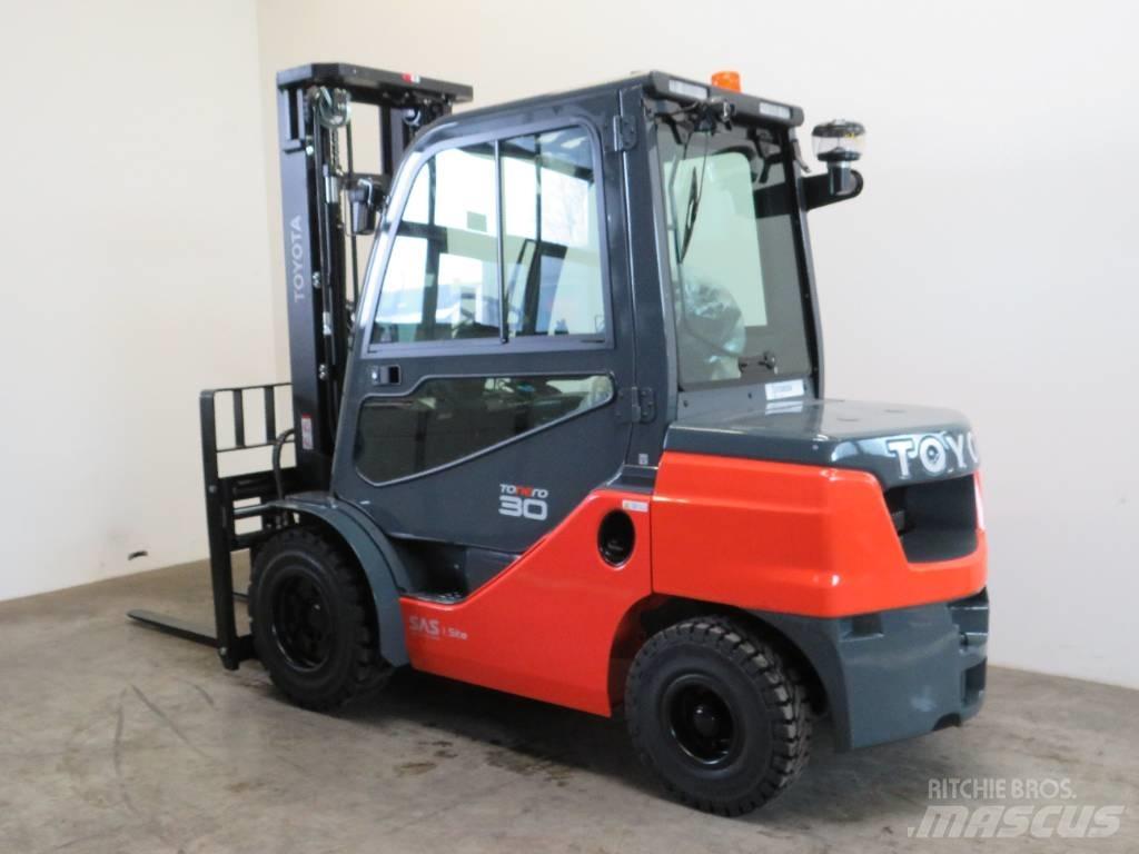 Toyota 52-8 FDF 30 Dyzeliniai krautuvai