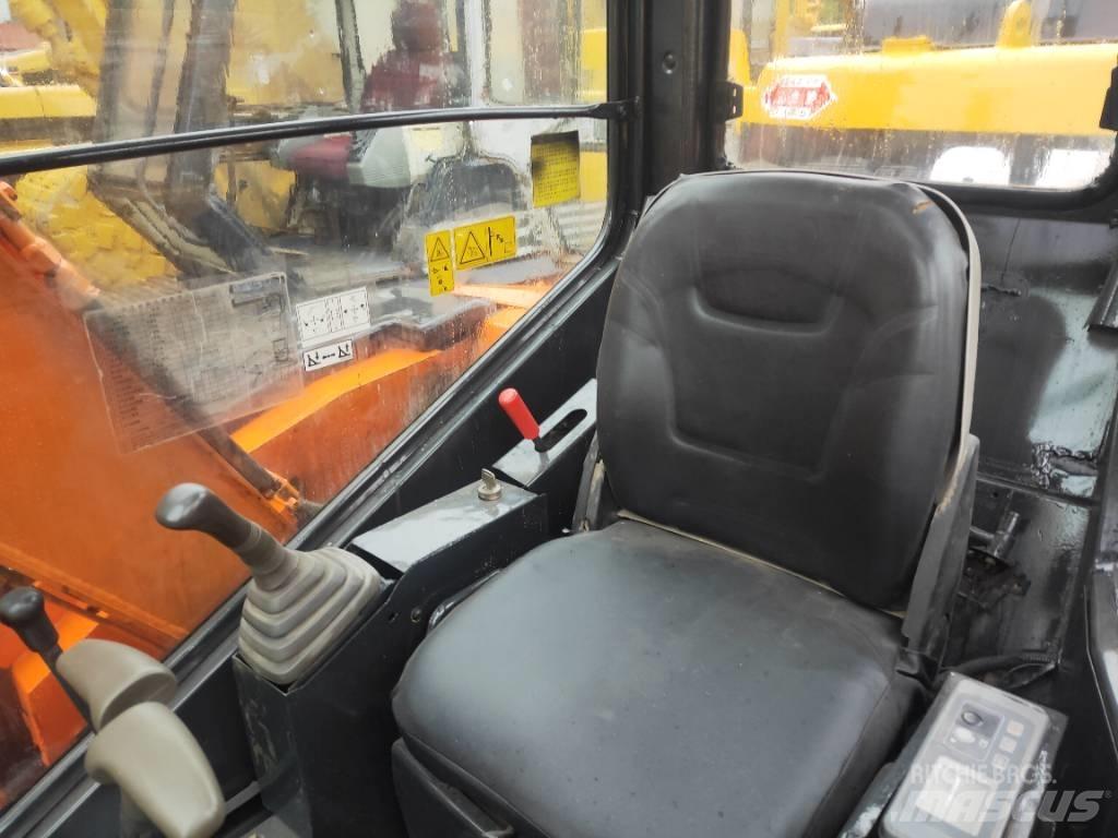 Hitachi ZX55 Mini ekskavatoriai < 7 t