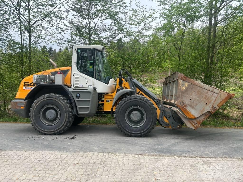 Liebherr L546 Naudoti ratiniai krautuvai