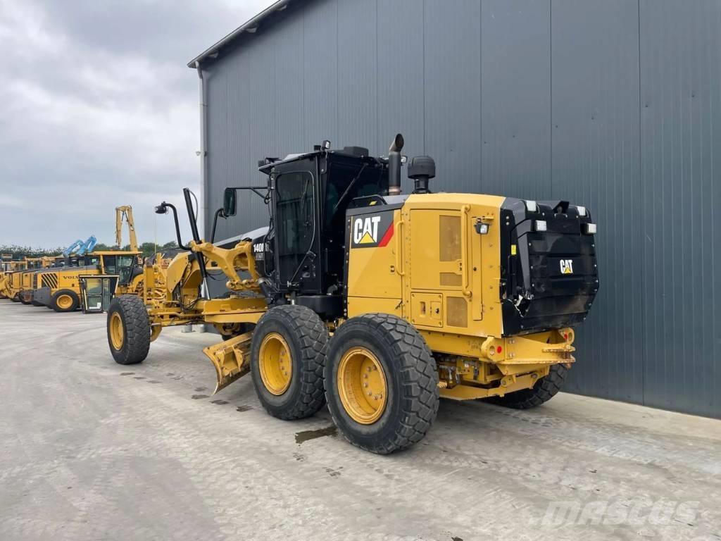 CAT 140M3 AWD Greideriai
