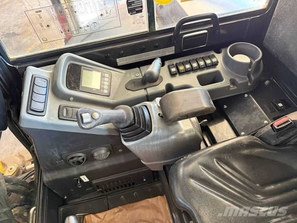 Yanmar Vio 50, Vio50 Mini ekskavatoriai < 7 t