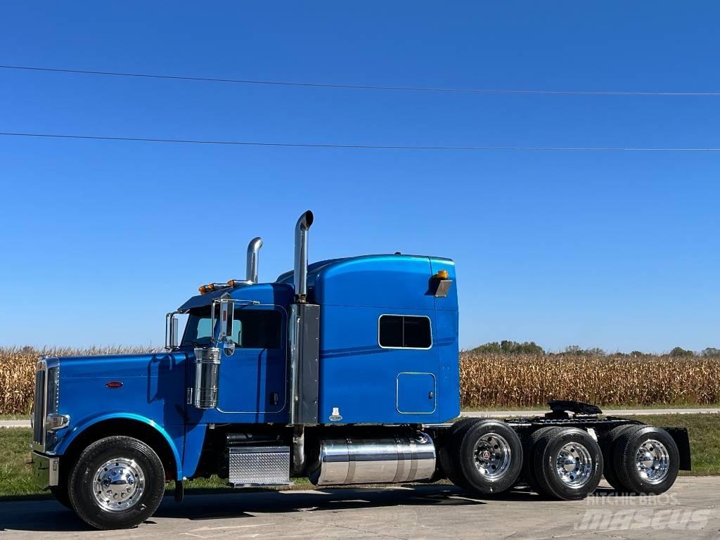 Peterbilt 388 Naudoti vilkikai