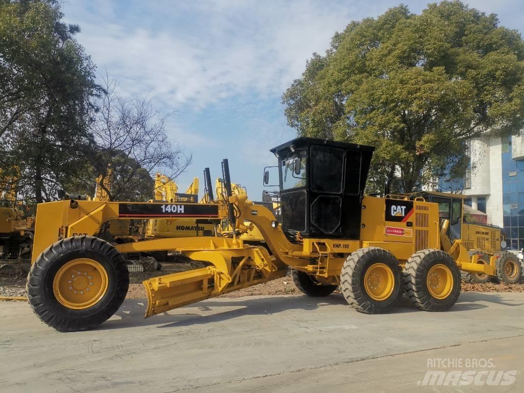 CAT 140 H Greideriai