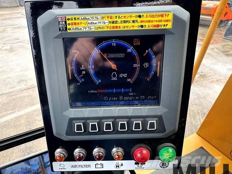 Morooka MST1500VDR Vikšrinė savivartė technika
