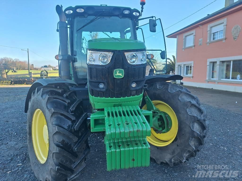 John Deere 6140 R Traktoriai