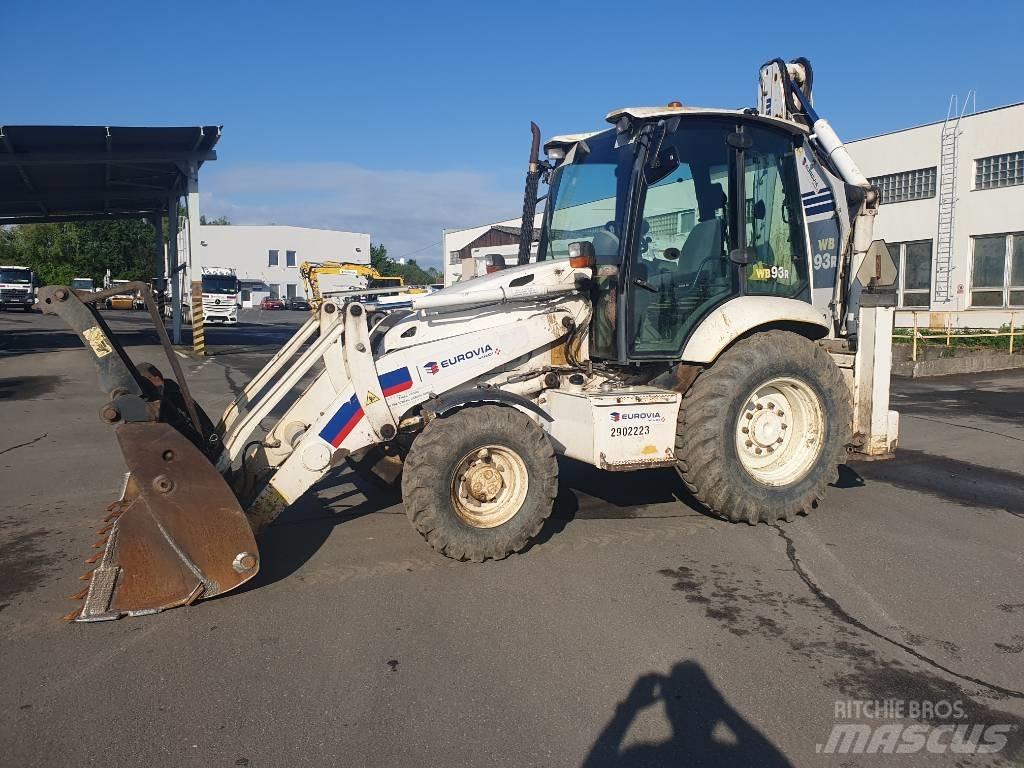 Komatsu WB 93 R-5 Ekskavatoriniai krautuvai