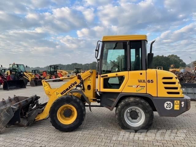 Komatsu WA 65-3 Naudoti ratiniai krautuvai