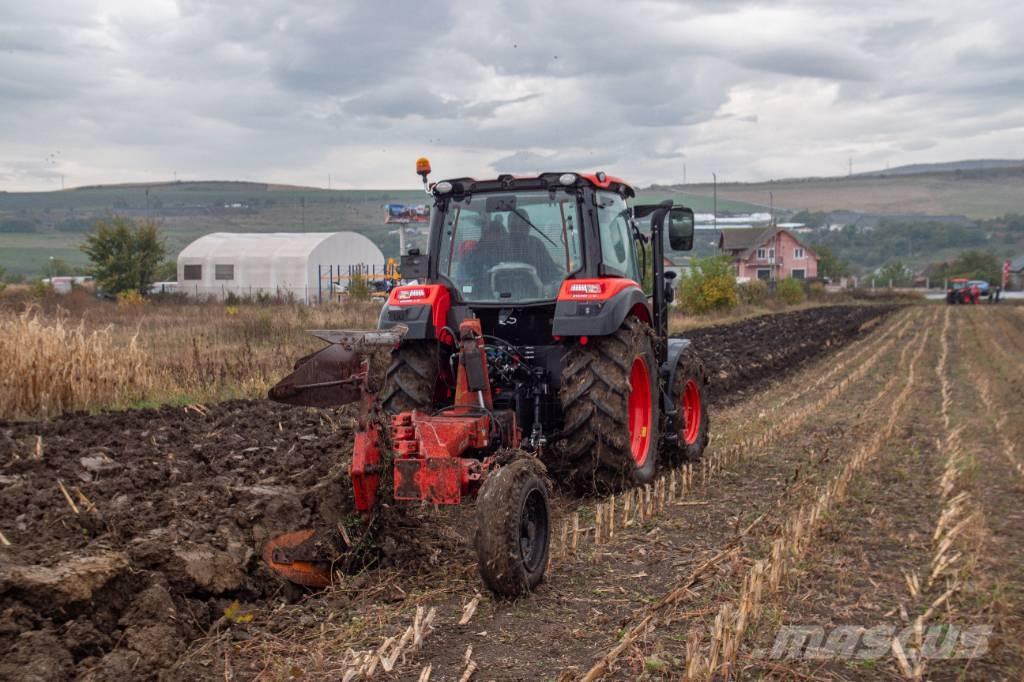 Kioti HX1402ATC-EU Traktoriai