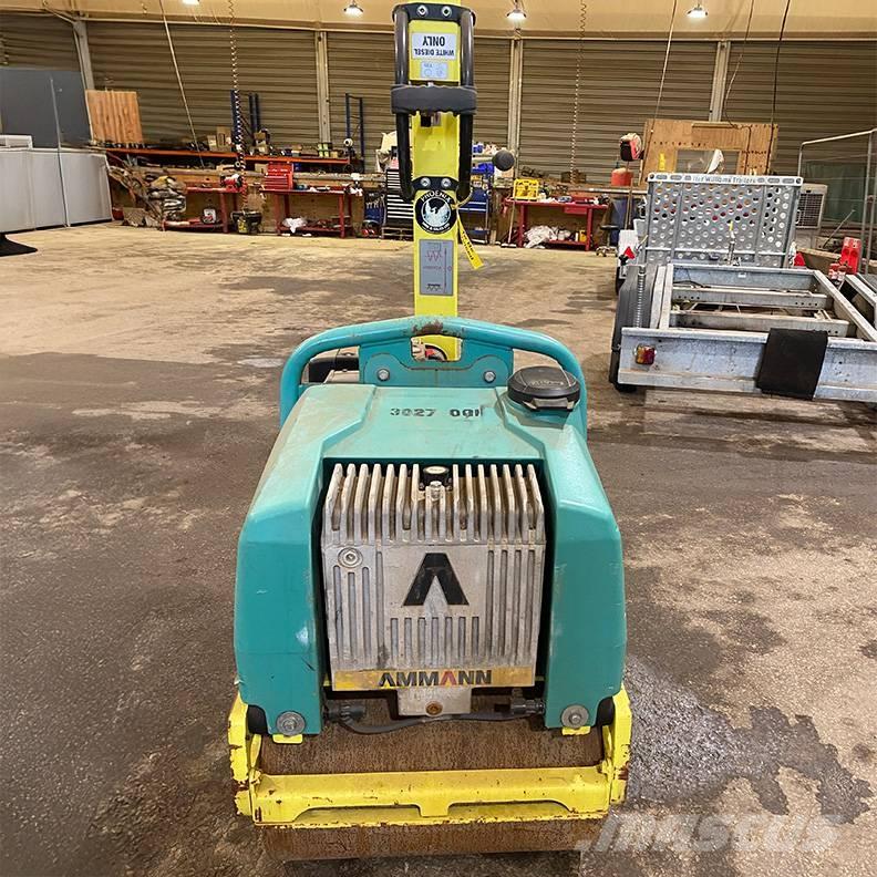 Ammann ARW 65 Kiti volai