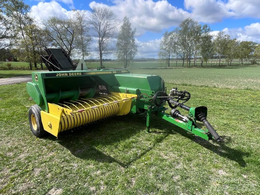 John Deere 359 Stačiakampių ryšulių presai