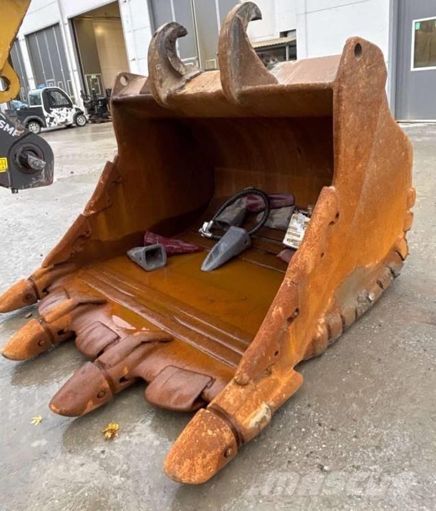 CAT 352 F Vikšriniai ekskavatoriai