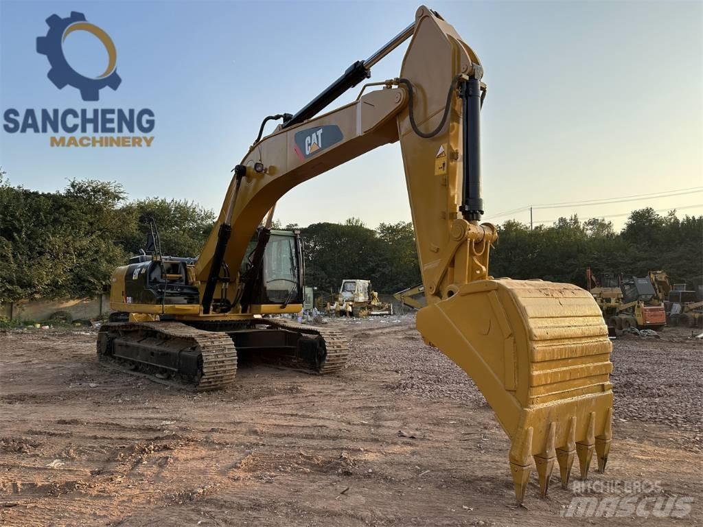 CAT 330 D L Vikšriniai ekskavatoriai