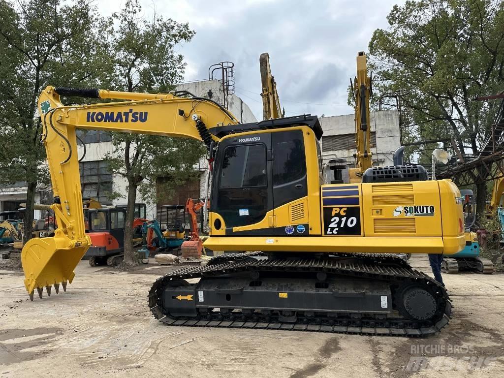 Komatsu PC 210-8 Vikšriniai ekskavatoriai