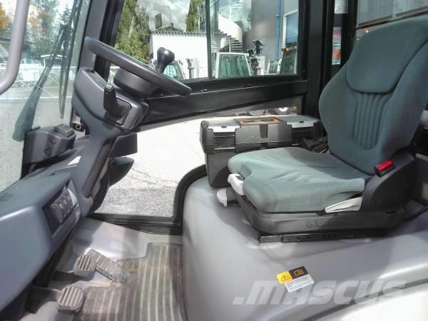 Jungheinrich TFG 430 LPG (dujiniai) krautuvai