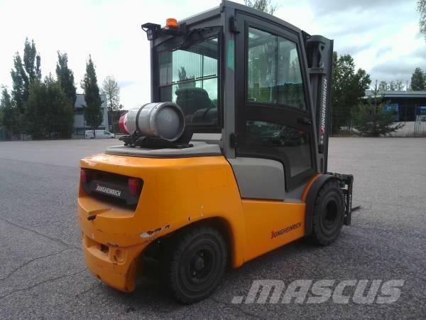 Jungheinrich TFG 430 LPG (dujiniai) krautuvai